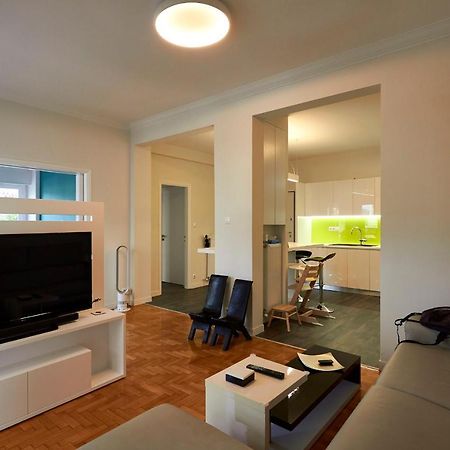 Fully Renovated, Family-Friendly Apartment, Next To A Huge Green Park, In Athens Center ภายนอก รูปภาพ