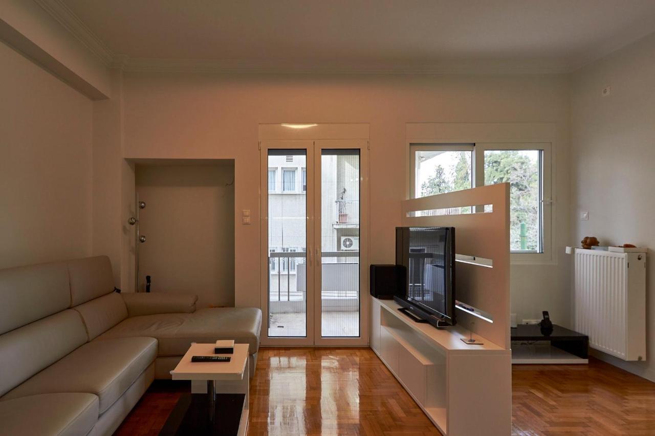 Fully Renovated, Family-Friendly Apartment, Next To A Huge Green Park, In Athens Center ภายนอก รูปภาพ