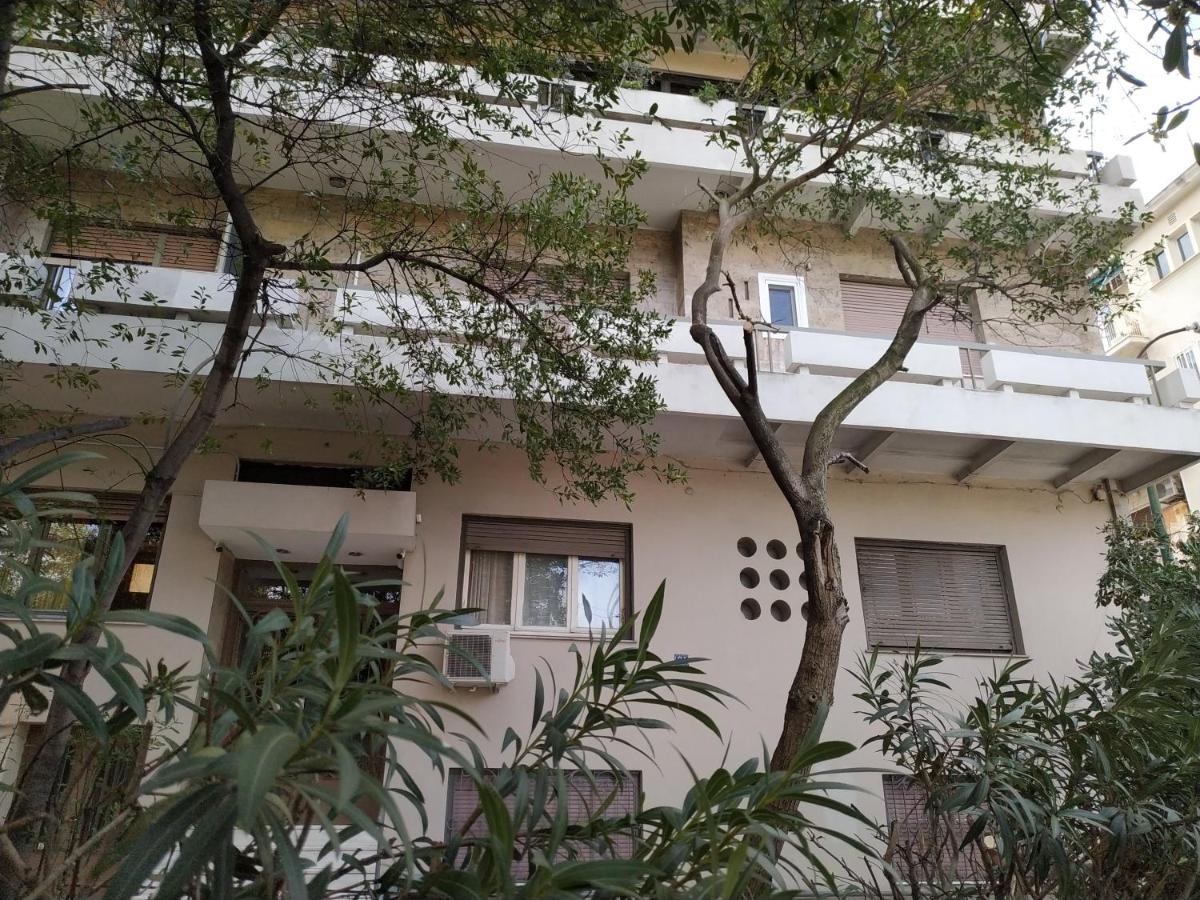Fully Renovated, Family-Friendly Apartment, Next To A Huge Green Park, In Athens Center ภายนอก รูปภาพ
